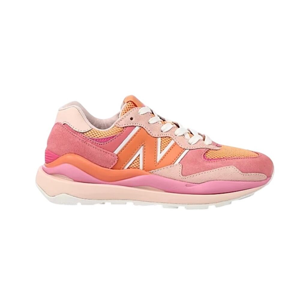 New Balance 57/40 Suede Valentines Day Sneakers Size 6.5